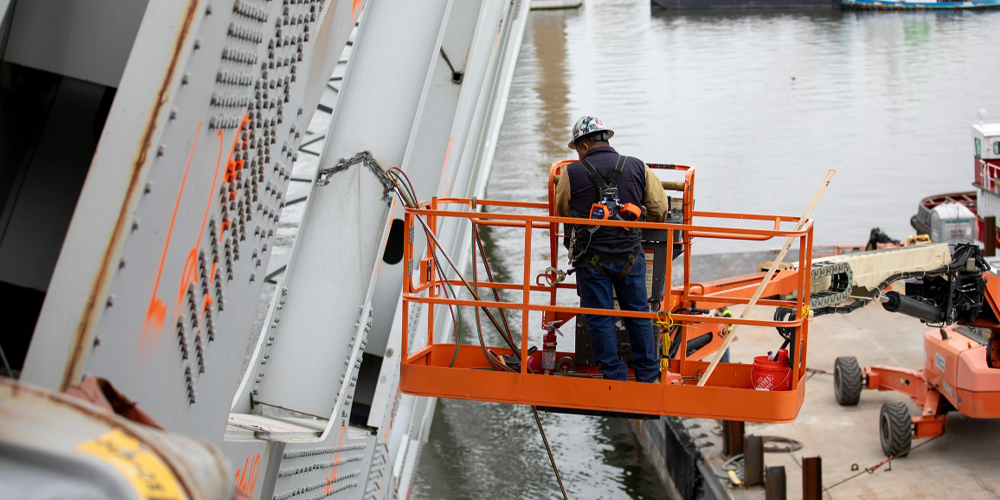 UPDATE 23 Photo Release: Key Bridge Unified Command prepares to use small charges for controlled demolition of portion of bridge that lies across M/V DALI